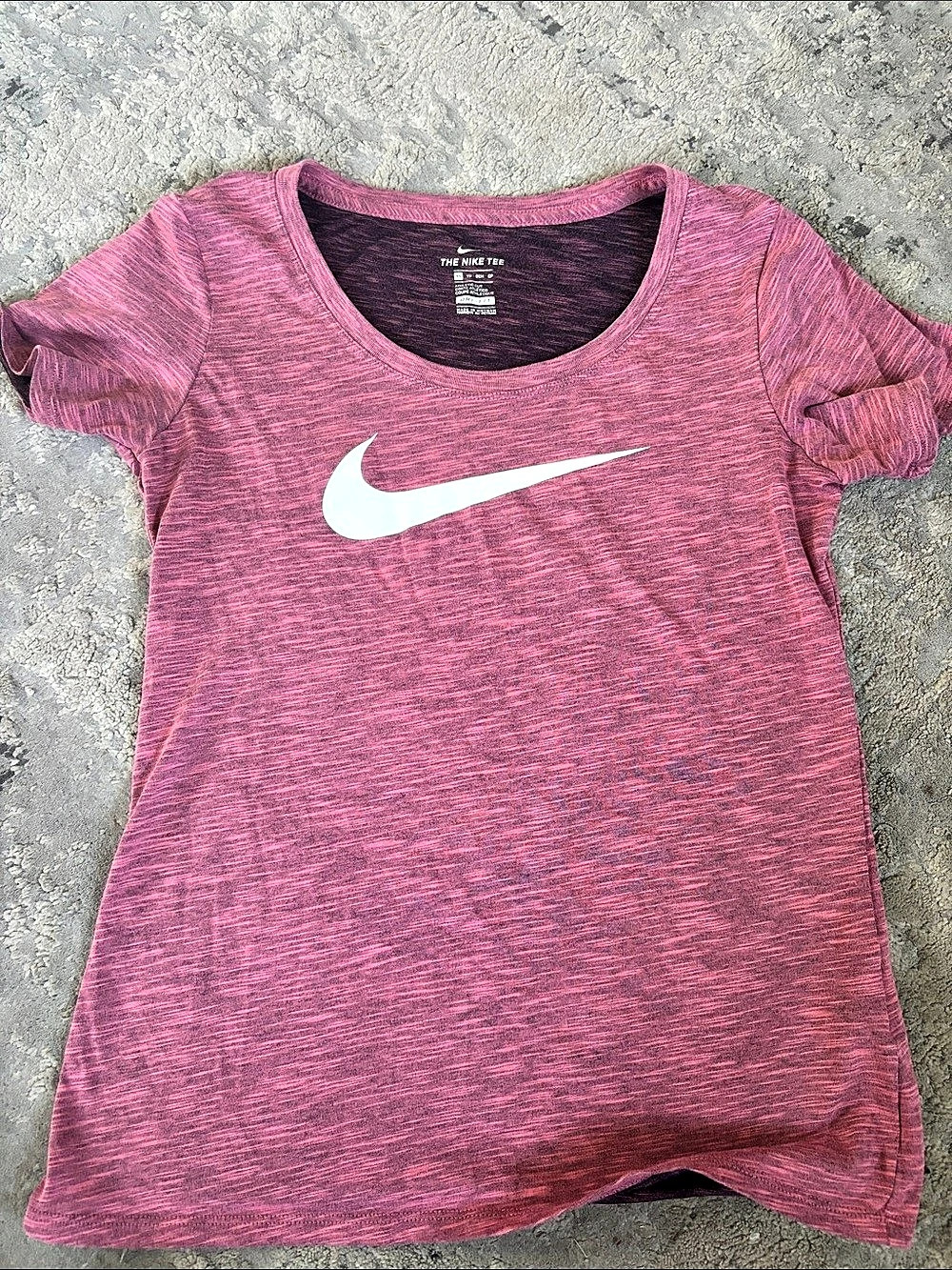 Nike The Nike Tee Dri-FIT Space Dye Short Sleeve Shirt Pink Medium